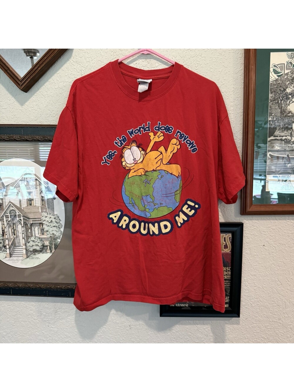 Vintage 00s Garfield And Odie Yes The World Does Revolve Around Me Shirt Size XL